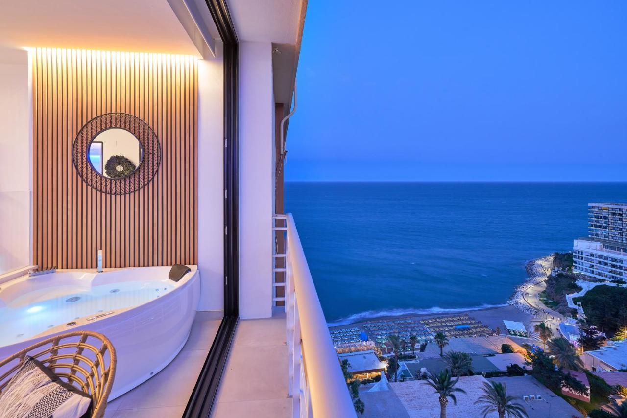Pura Vida Luxury Apartment With Jacuzzi Torremolinos Bagian luar foto